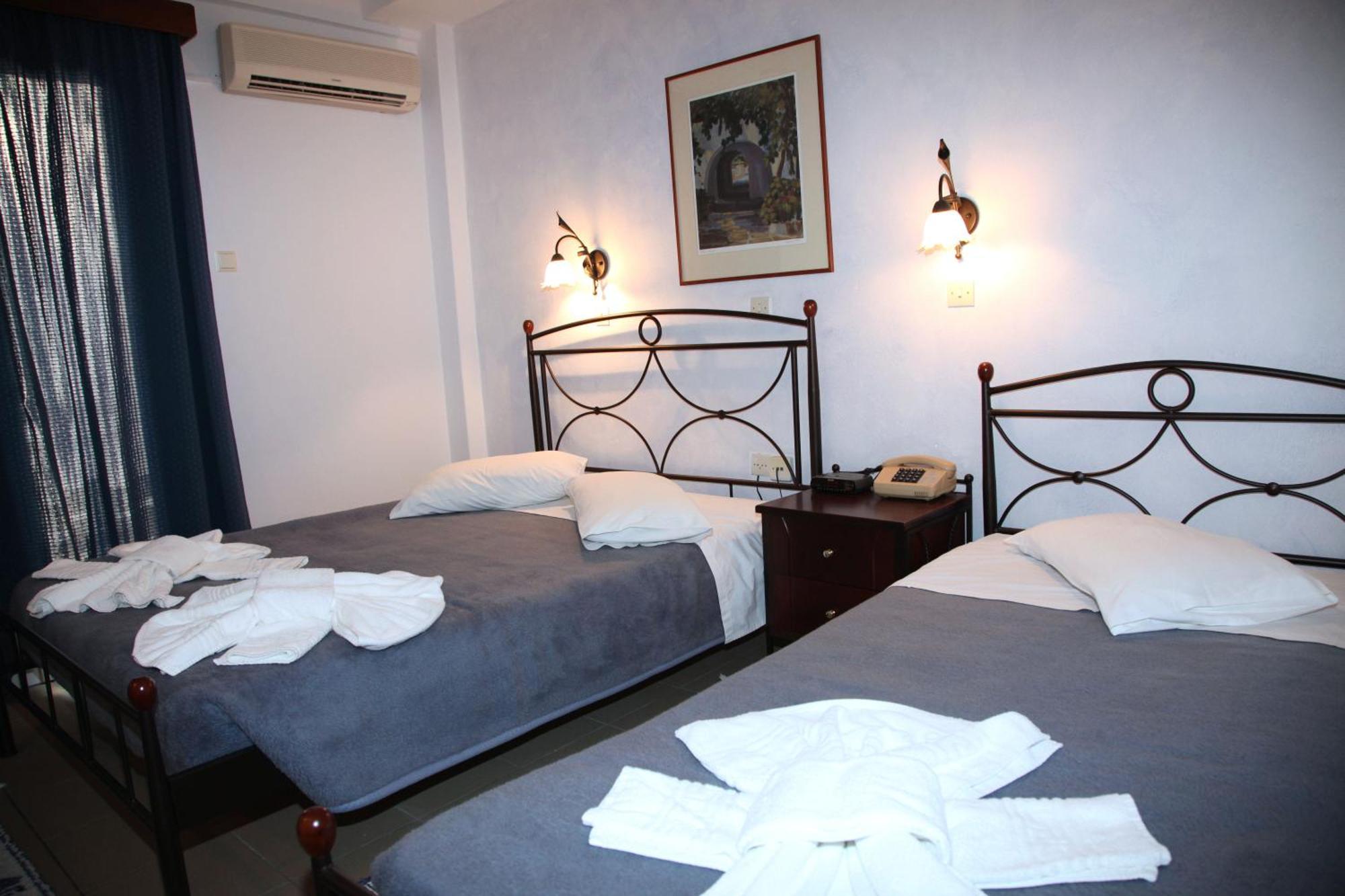 Nikolas Hotel Páros Extérieur photo